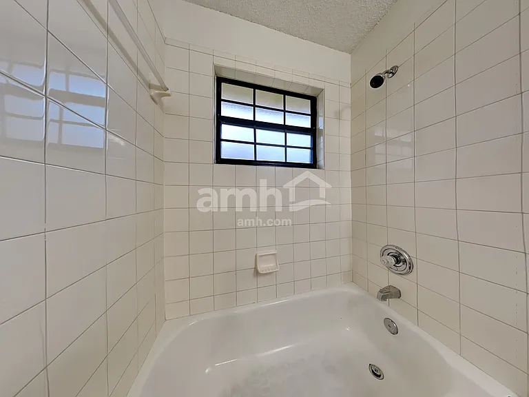 8016 Queensferry Ln — Photo 14