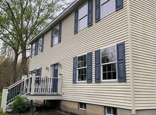 42 Orchard Mills Rd, Claverack, NY 12513