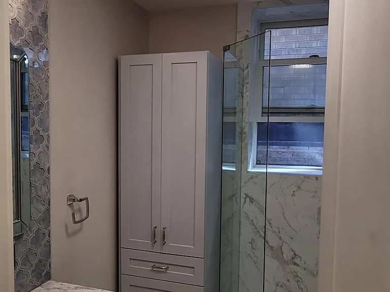 1912 N Whipple St #2F — Photo 16
