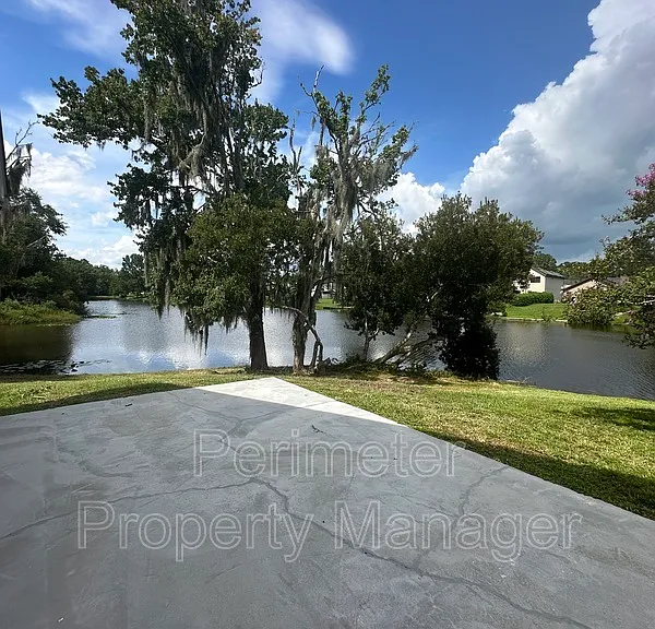 2867 Lantana Lakes Dr W — Photo 17