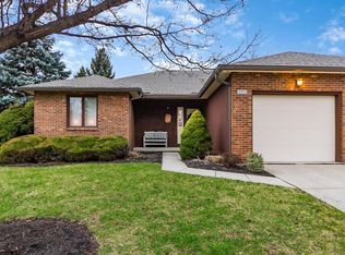3209 Parkview Cir, Grove City, OH 43123