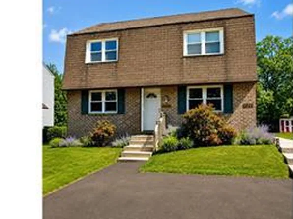 111 Hunter Way, Chalfont, PA 18914