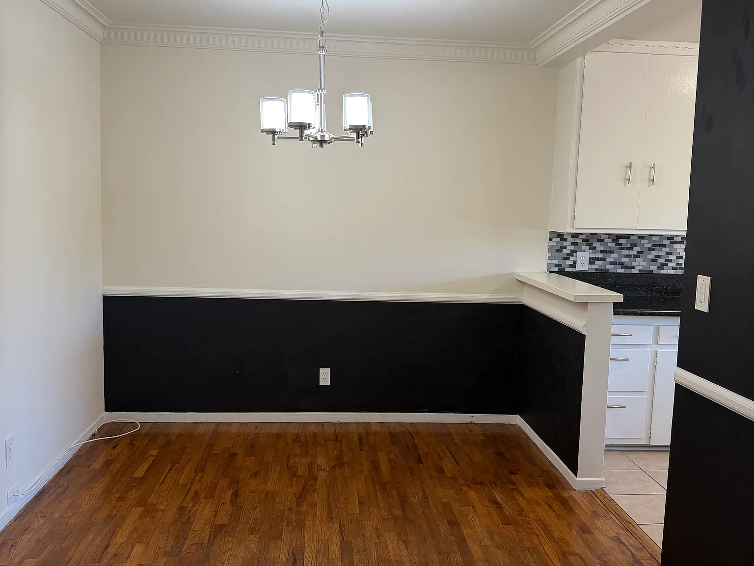 508 N Hayworth Ave — Photo 3