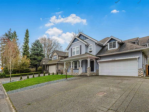 4th image of 2755 Bernadotte St