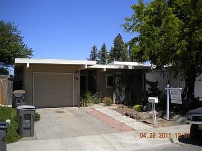 1st image of 918 Princeton Pl