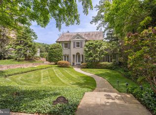 2911 45th St NW, Washington, DC 20016