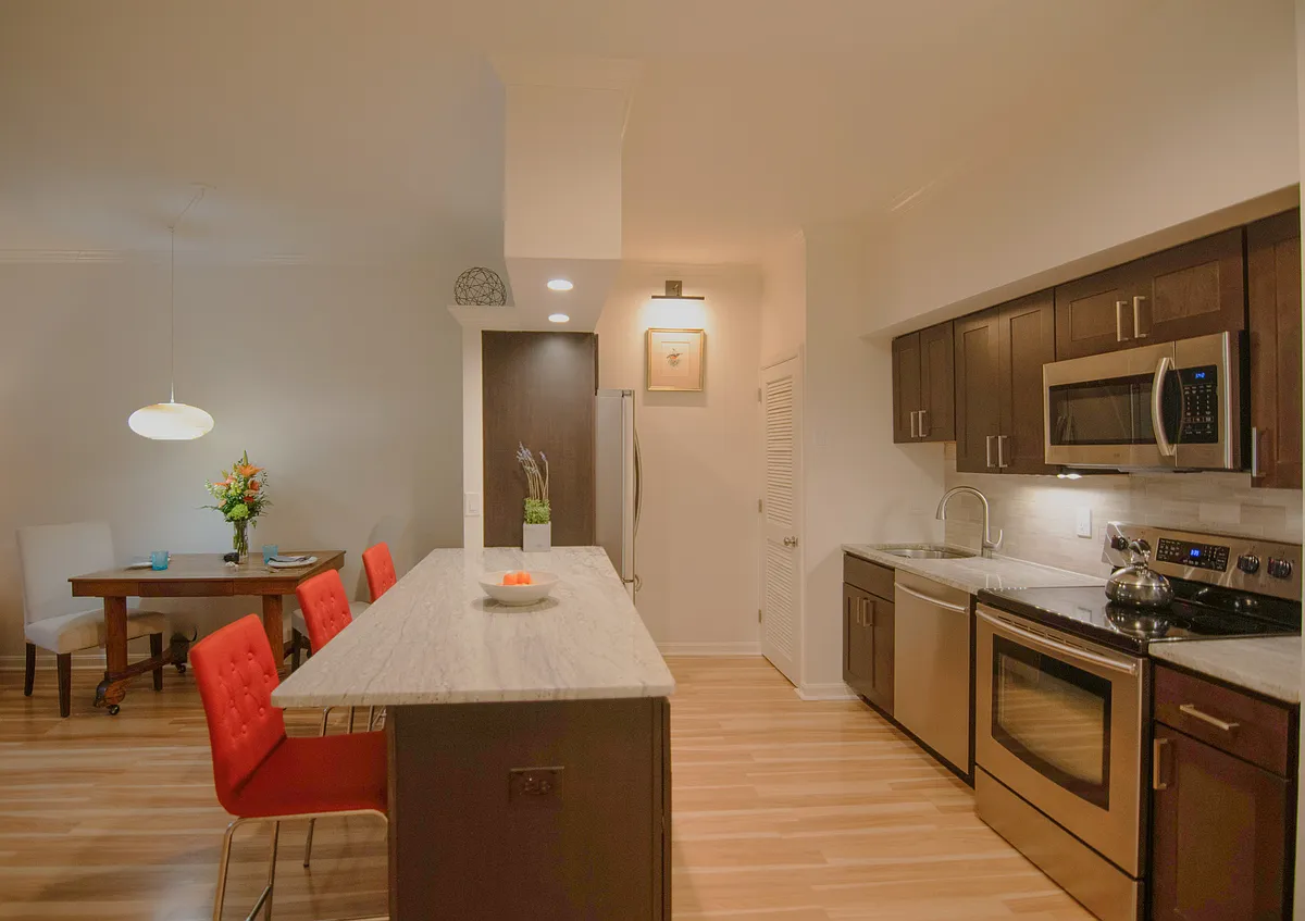 Photo 2 of 14 - 1211 S Eads St #1309 - Arlington, VA Building Photo - 1211 S Eads St #1309