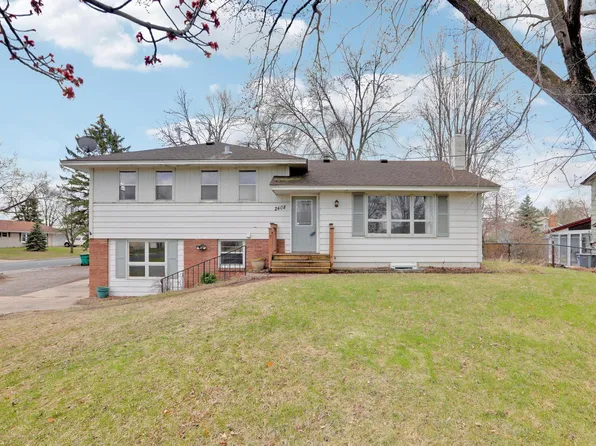 2408 119th Ave NW, Coon Rapids, MN 55433