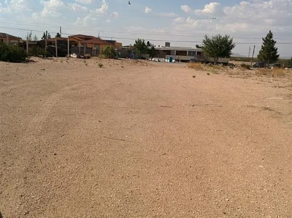 15520 Stratford Rd, Clint, TX 79928