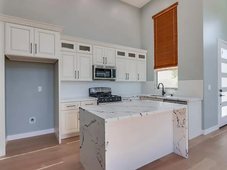 3336 Altadena Ave — Photo 17