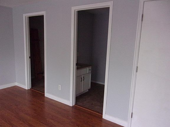 5th image of 16230 Creek St SE