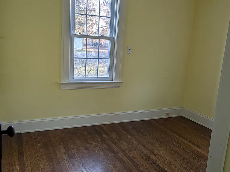 6504 Som Center Rd — Photo 8