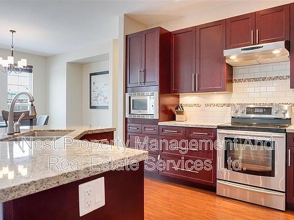 5th image of 71 White St