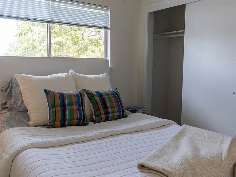 5516 Roosevelt Ave #201 — Photo 16