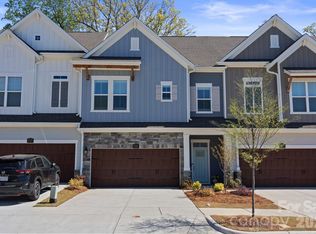9043 Charles Francis Ln, Cornelius, NC 28031