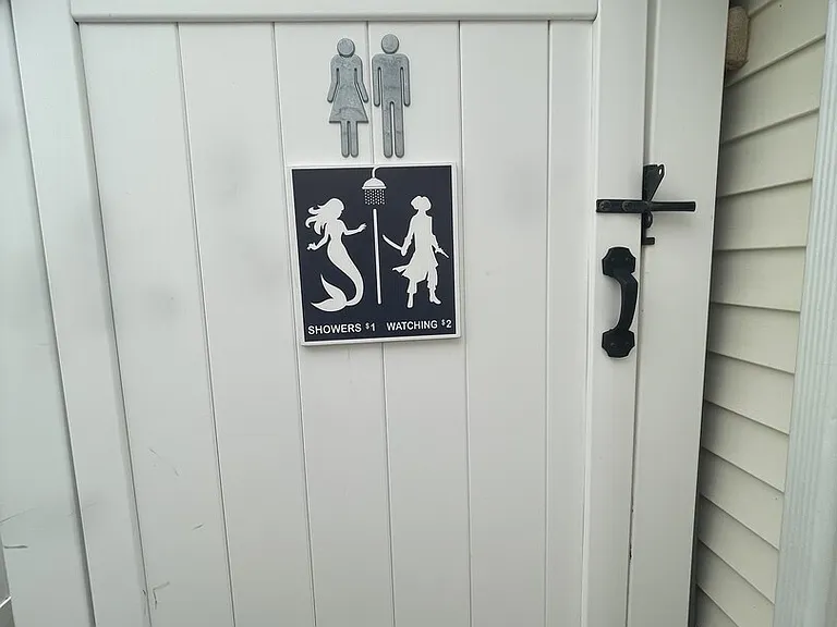 Sylvia Ln — Photo 30