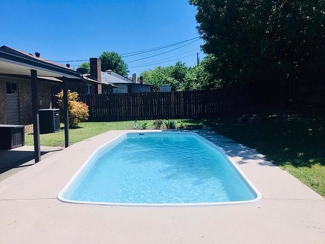 2nd image of 3101 Westrim Dr