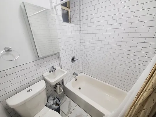 Rented by Corcoran | media 26