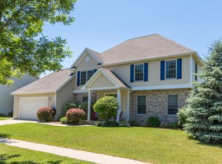 2832 Stonegate Ct SW, Rochester, MN 55902