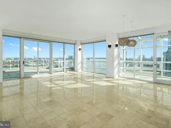 901 N Penn St Unit R1802, Philadelphia, PA 19123