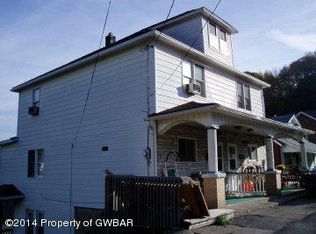 72 W Ridge St, Glen Lyon, PA 18617