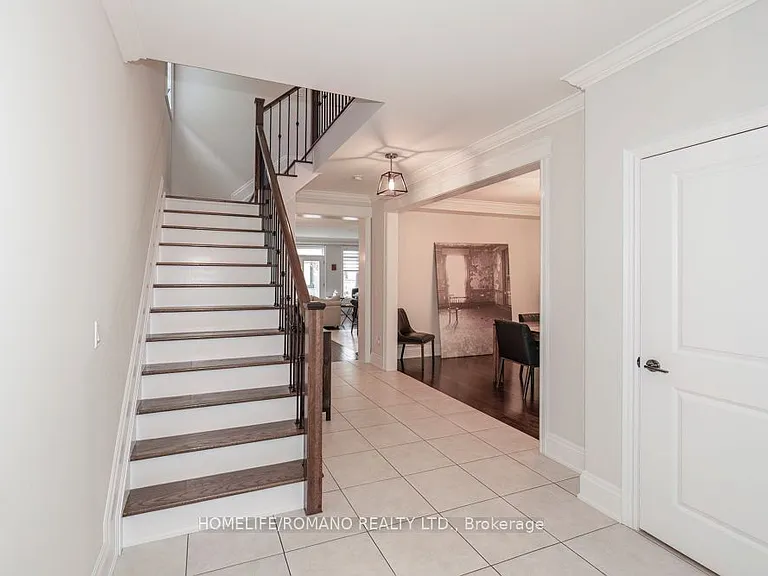 100 Falstaff Ave — Photo 3