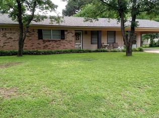 202 Brassell Dr, Marshall, TX 75672