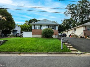 1547 Rothley Ave, Willow Grove, PA 19090