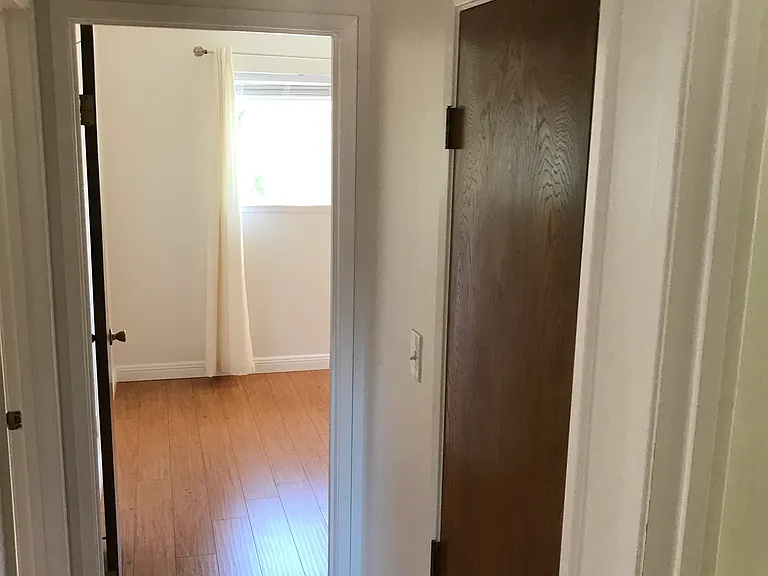 1577 Brookvale Dr — Photo 15