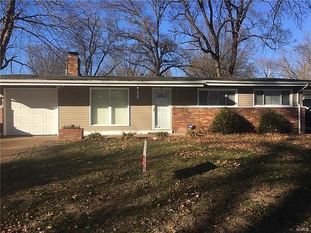 1st image of 2209 Foss Ct