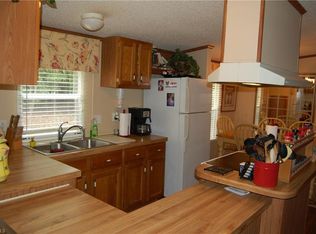 1223 Round Hl #CH, Traphill, NC 28685