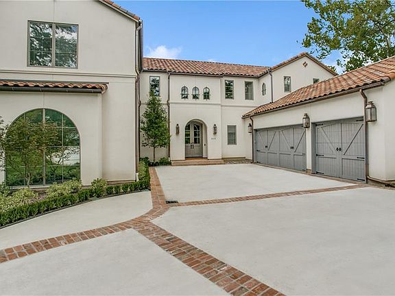 2nd image of 5519 Farquhar Ln
