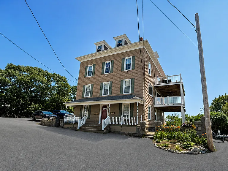 17 Silva Ct #1L — Photo 11