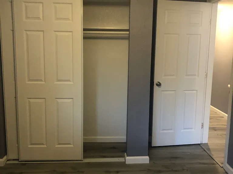 1323 Hidalgo Cir — Photo 12