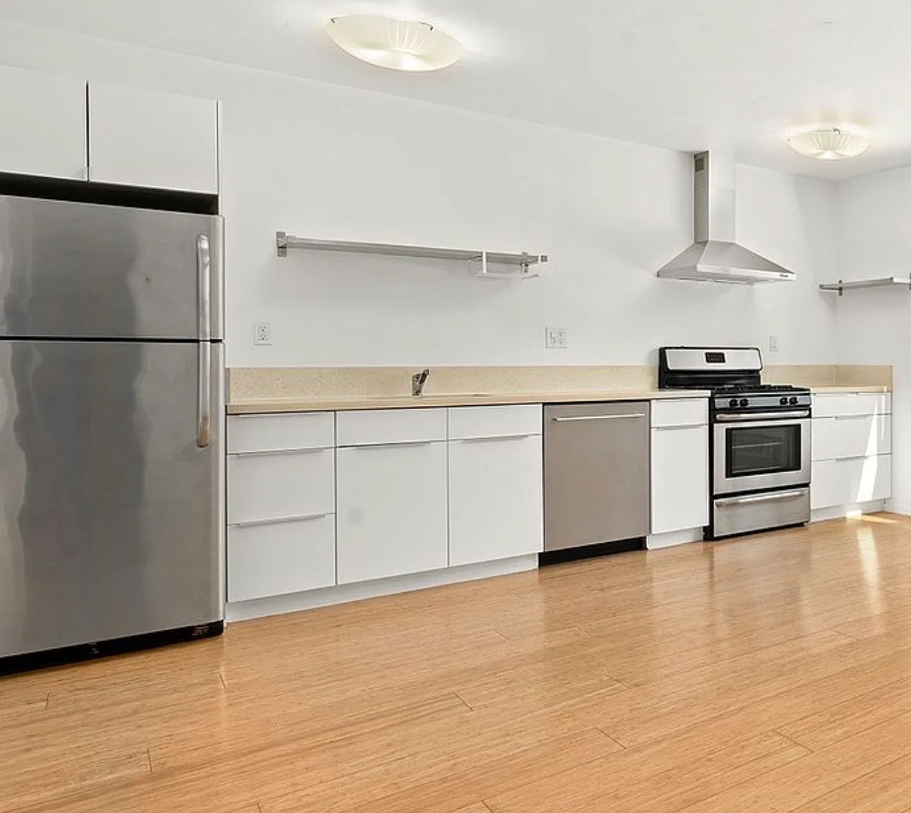 1 bed, 600 sqft, $2,195 — Photo 3