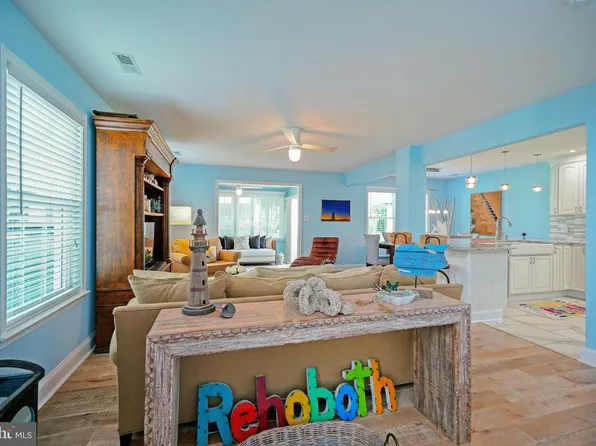 8 Caroline Ln, Rehoboth Beach, DE 19971