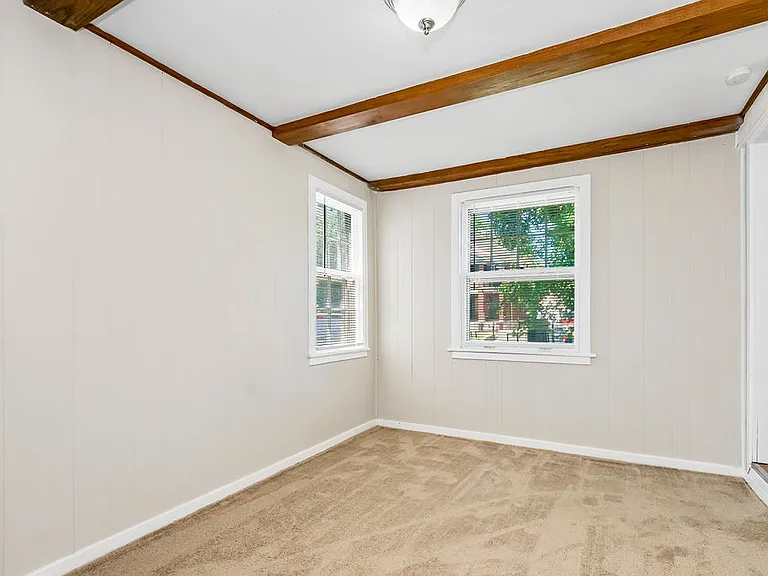 4131EatonSt-19_10222024