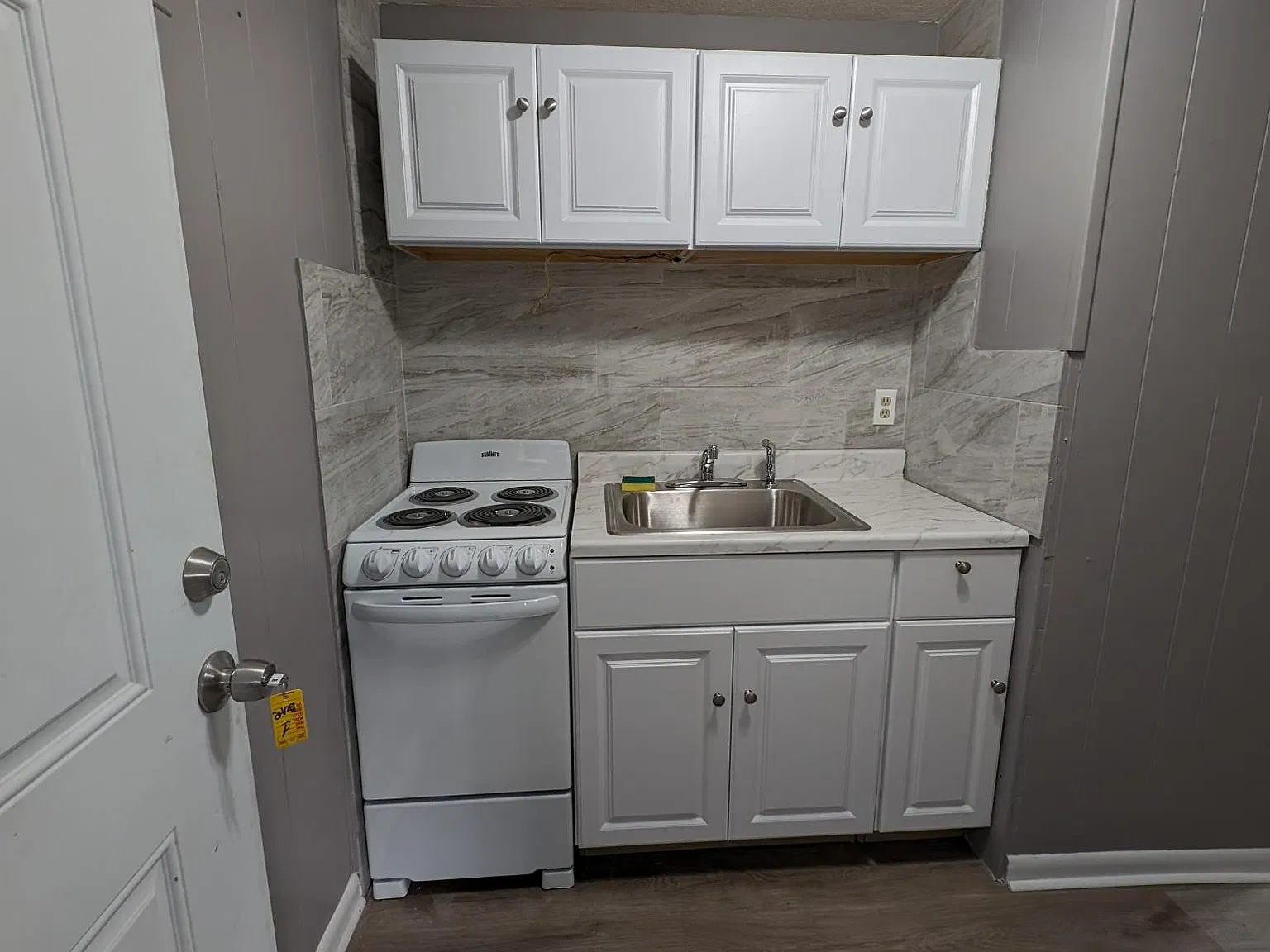 1 bed, 500 sqft, $1,600 — Photo 4