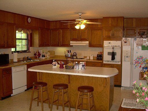 3rd image of 2614 Hill Ct