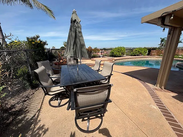 6421 Cayenne Ln — Photo 40