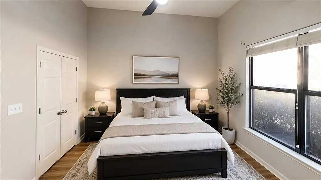 2 bed, 2.0 bath, 1433 sqft, $2,450 — Photo 3