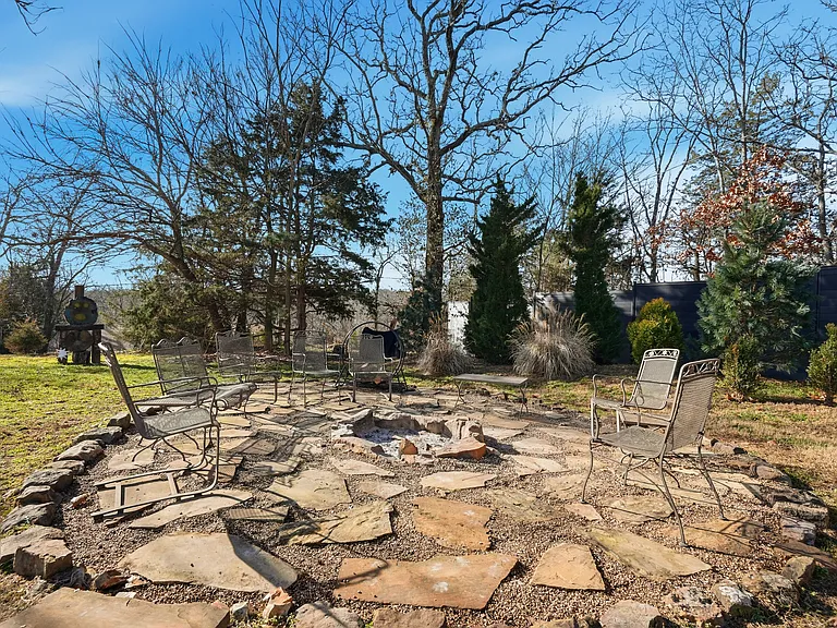 14807 Dutchmans Dr — Photo 27