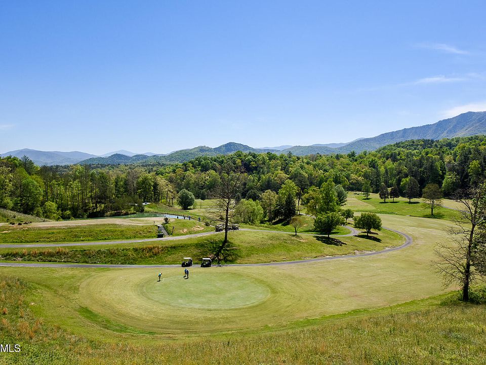 2nd image of Clearwater Cir
