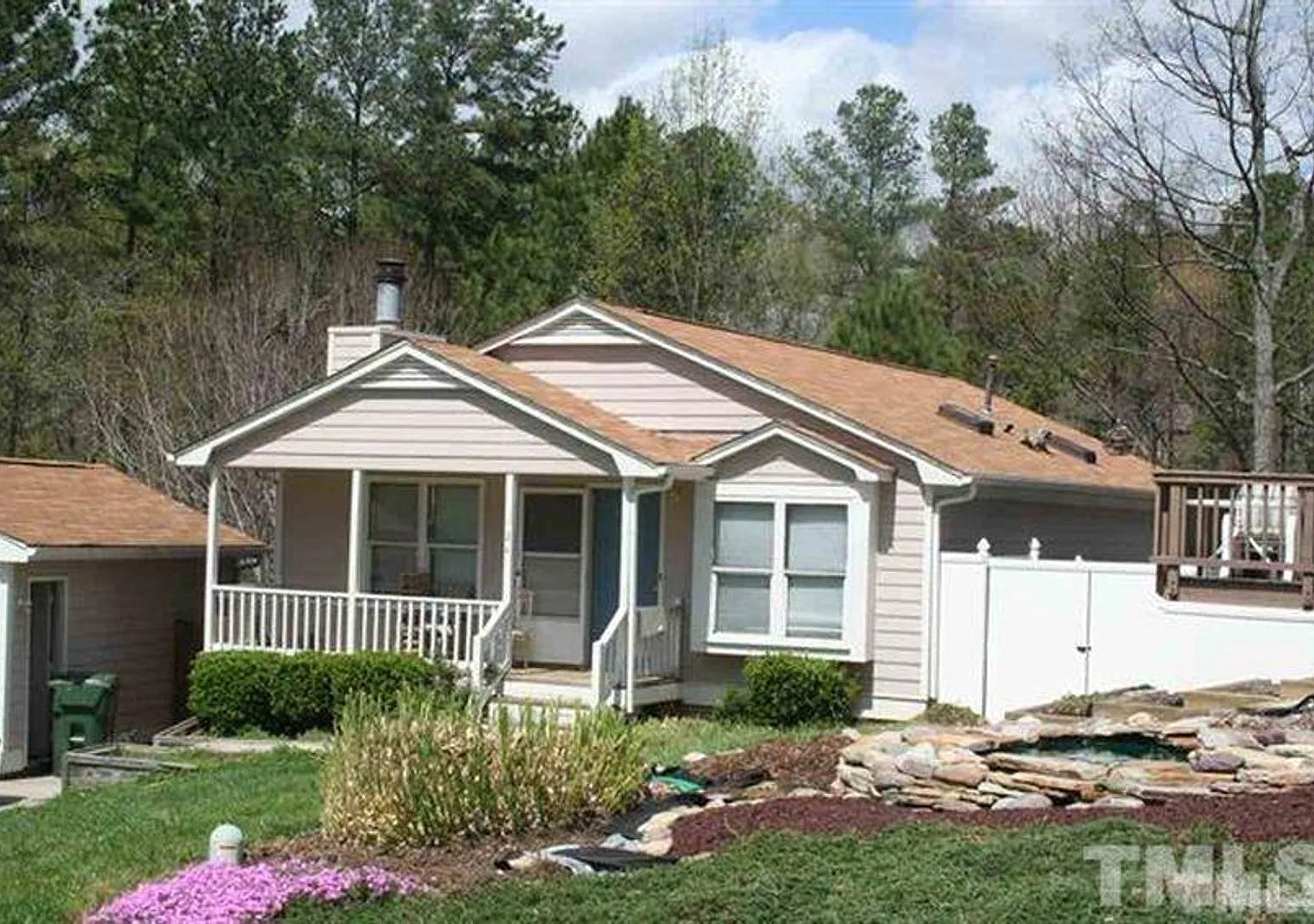 124 Oak Hill Loop — Photo 3