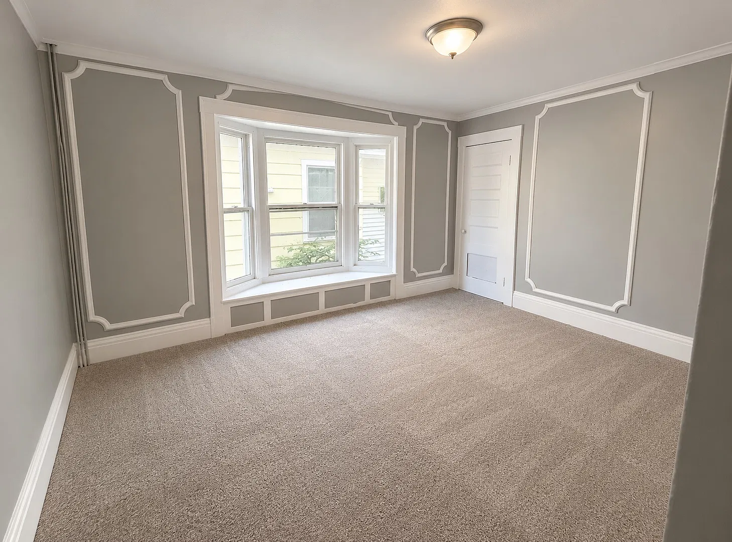 116 Earl St — Photo 4