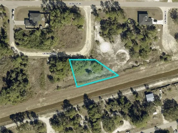 2517 Catron CIR, LEHIGH ACRES, FL 33971