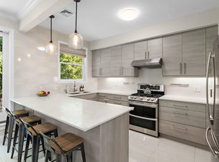 55 W 19th St, Weehawken, NJ 07086