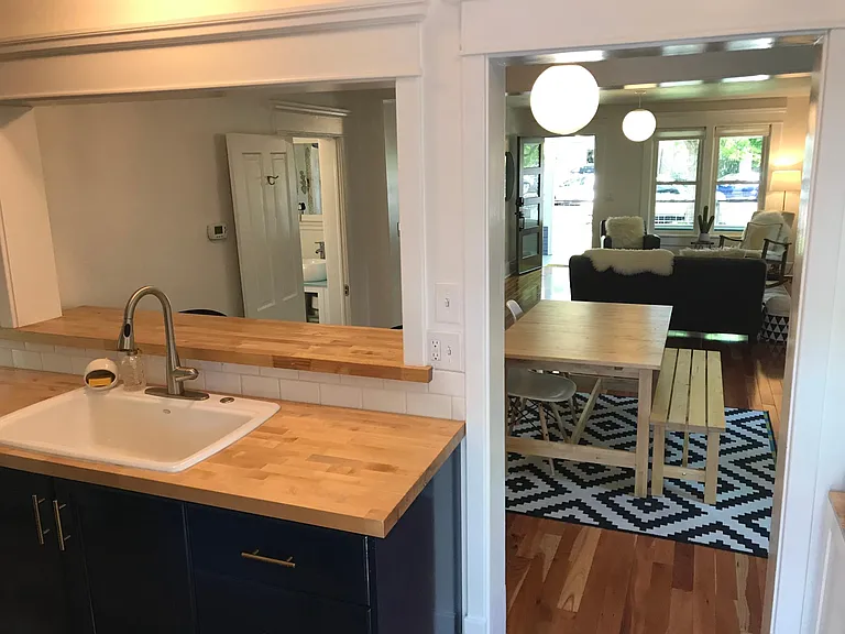 441 W Thatcher St — Photo 20