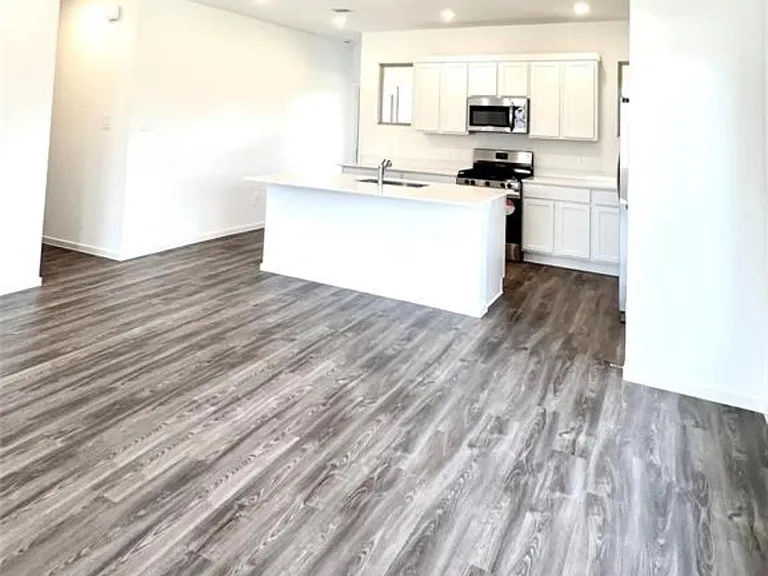 22445 Mountain Pine Dr — Photo 6