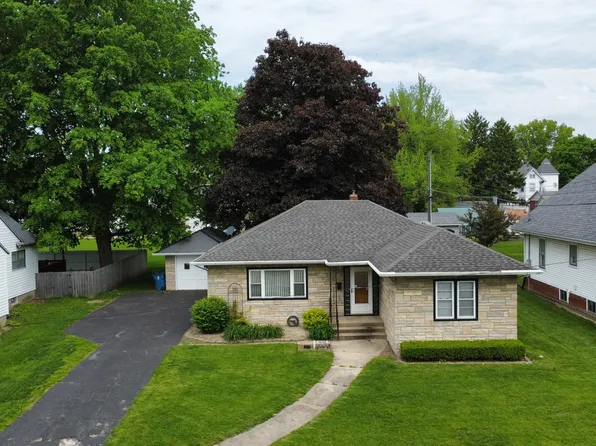 116 W Jackson Ave, Watseka, IL 60970